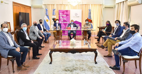 Banco Rioja lanza junto al Gobierno Provincial, Fogaplar y Kayne la mejor línea de financiamiento para productores y pymes ganaderas